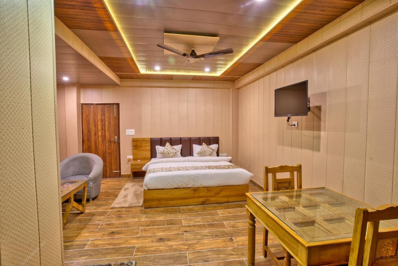 Yogved Hospitality & Resort Rishīkesh المظهر الخارجي الصورة